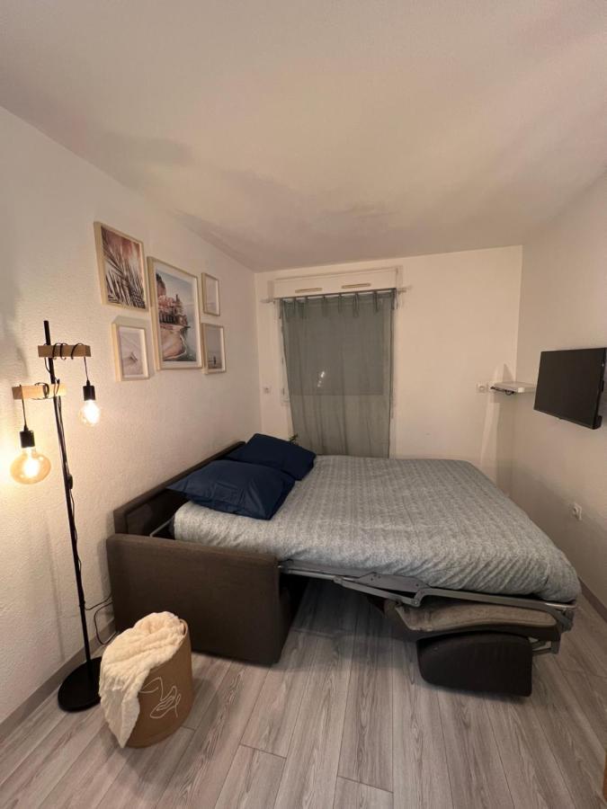 Studio Nice Port Extérieur photo